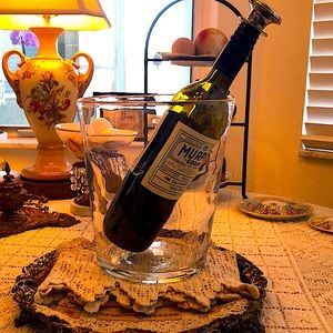 GRATIS- EUC- Vintage Blown Glass Beverage Bar Cooler Ice Bucket